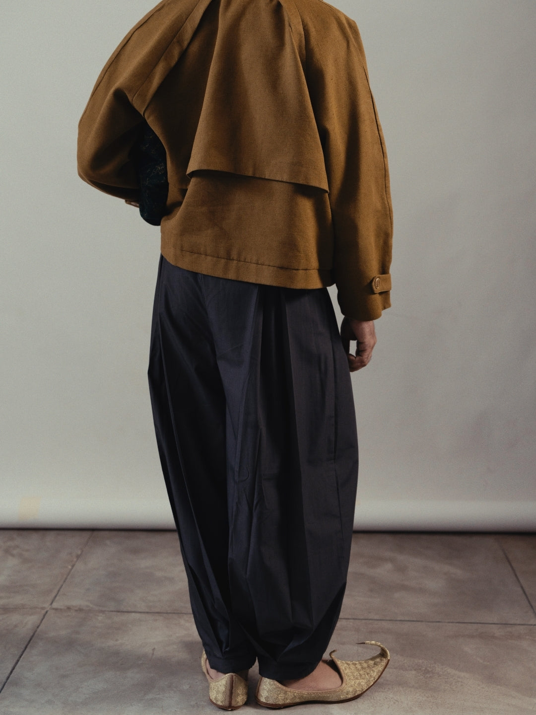 TRENCH TRUCKER